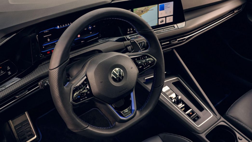 VW Golf R Variant Cockpit