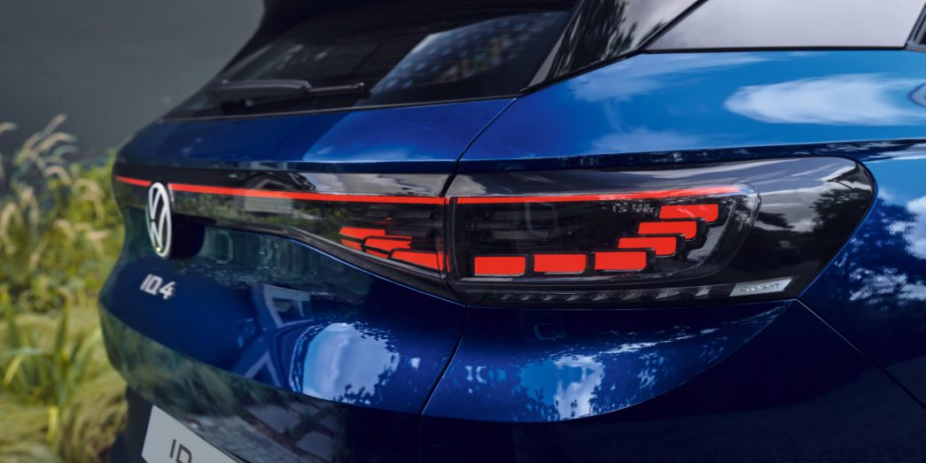 VW ID.4 azzura luci posteriori
