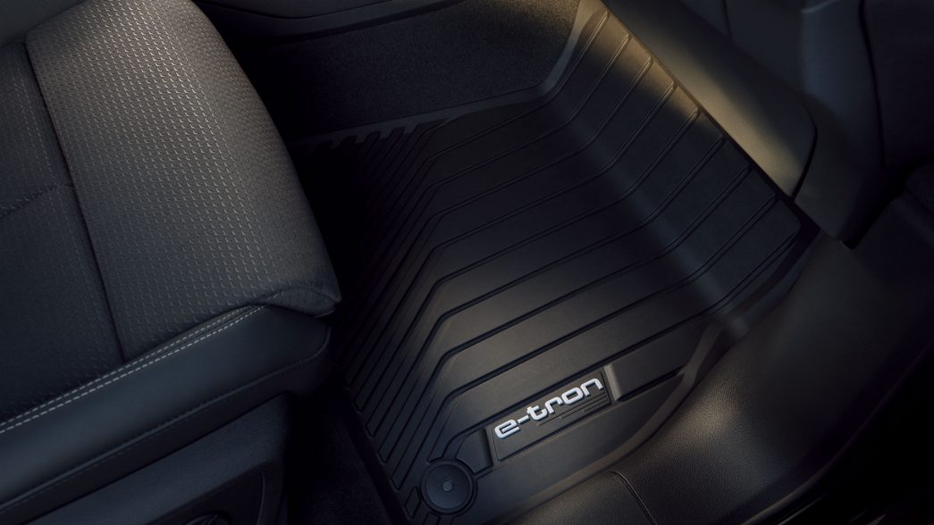 Audi Q8 Sportback e-tron console centrale