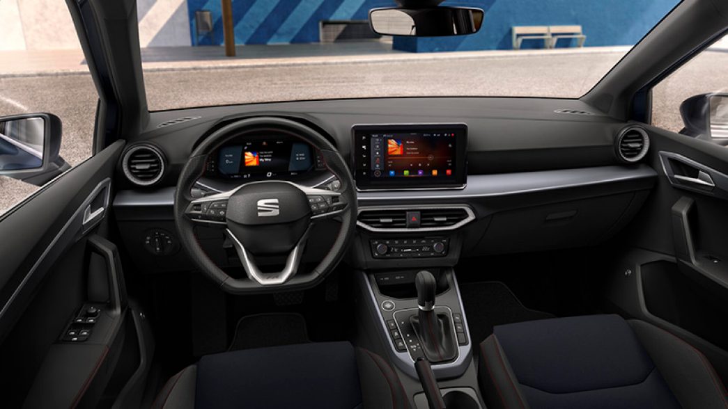 SEAT Arona Cockpit