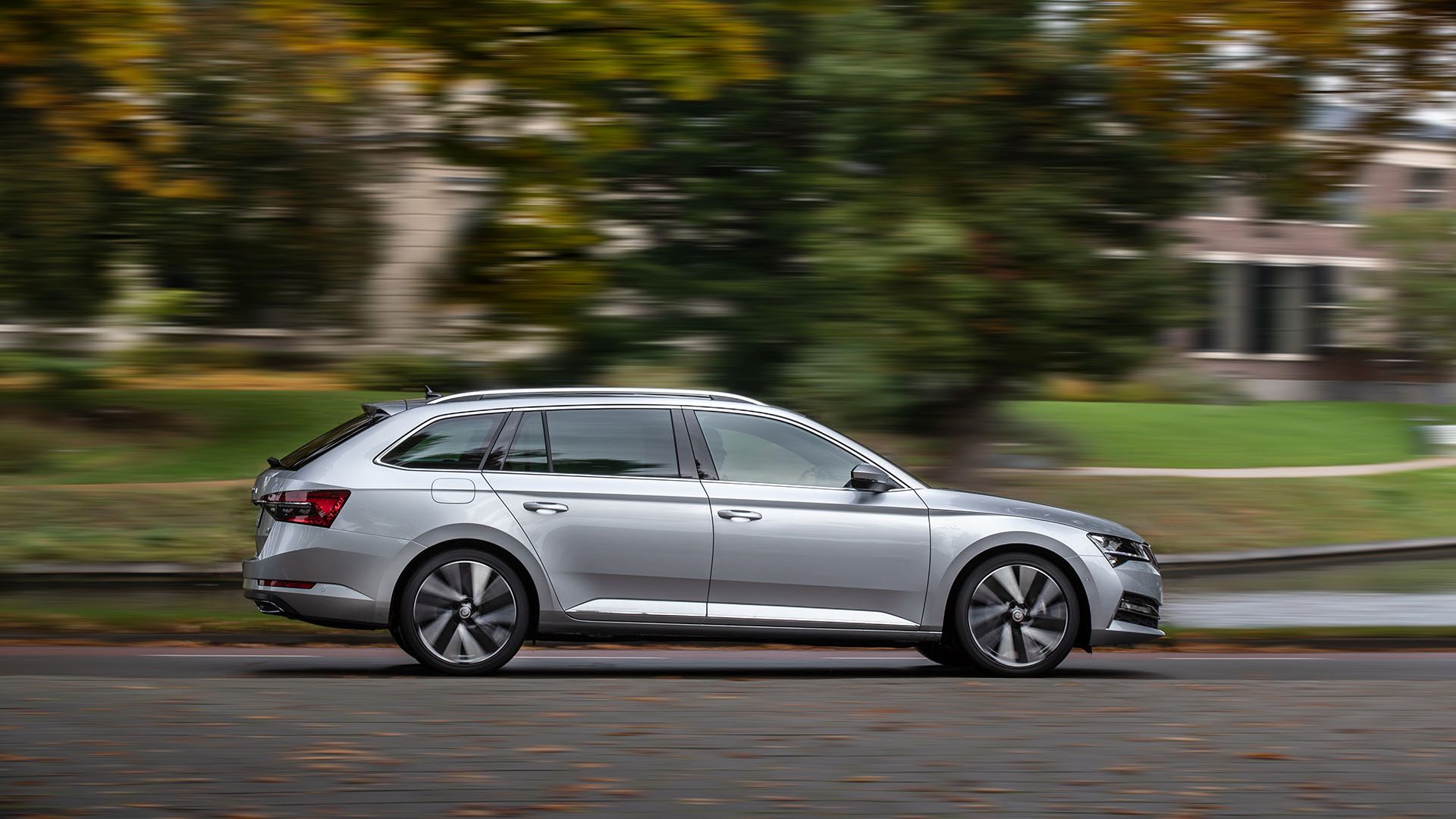 amag-skoda-superb