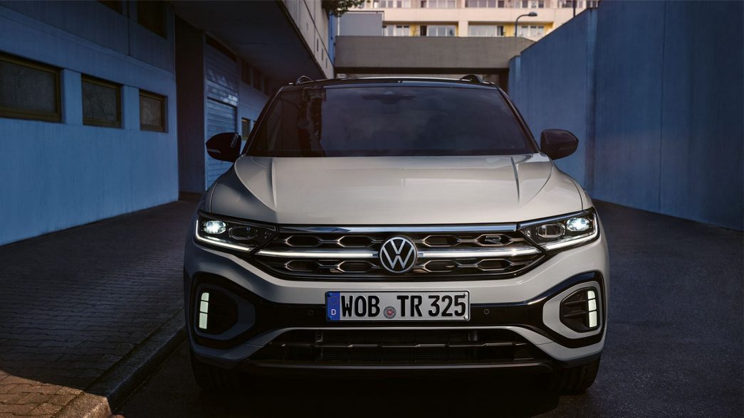 White VW T-Roc front view