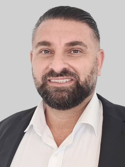 Özkan Celik