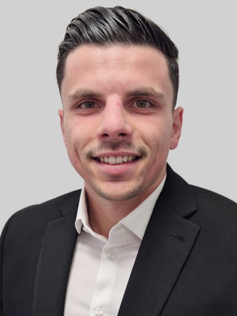 Cristiano Correia Ribeiro